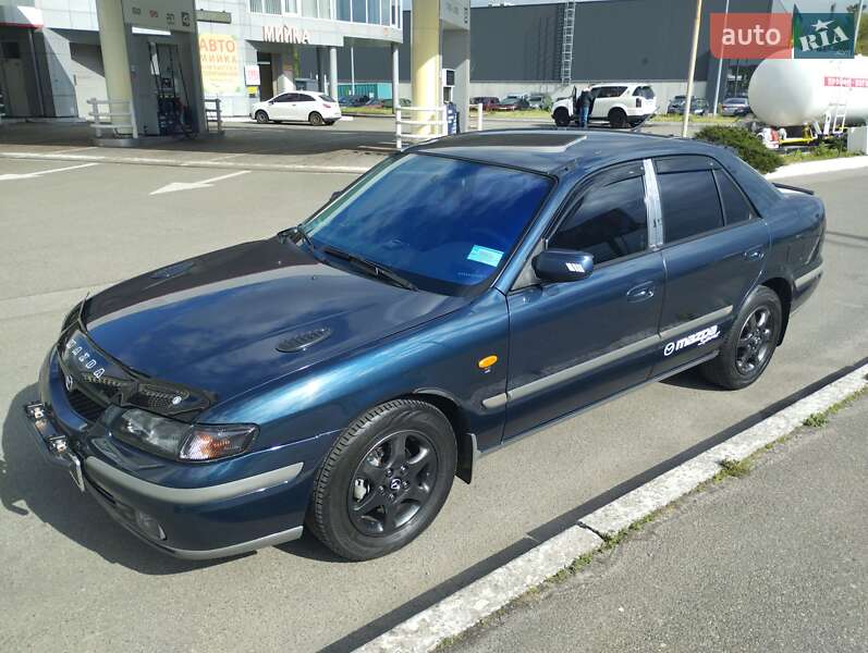 Седан Mazda 626 1999 в 