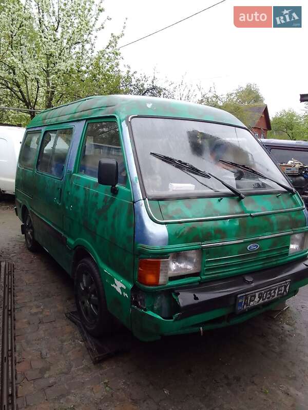 Универсал Mazda 626 1988 в Чернигове