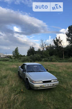 Седан Mazda 626 1987 в Миргороде