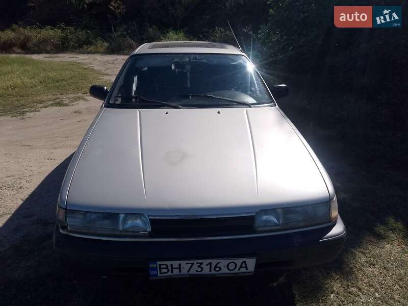 Mazda 626 1987