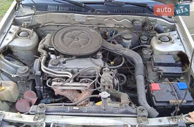 Седан Mazda 626 1990 в Ананьеве