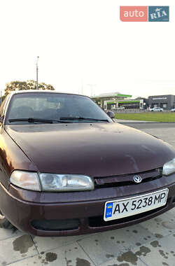 Седан Mazda 626 1993 в 