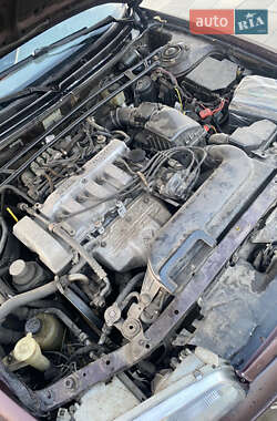 Седан Mazda 626 1993 в 