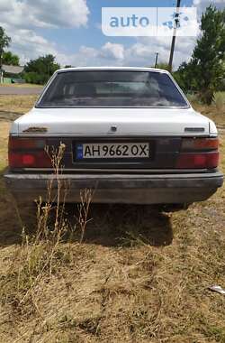 Седан Mazda 626 1987 в Запорожье