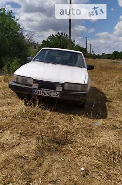 Седан Mazda 626 1987 в Запорожье