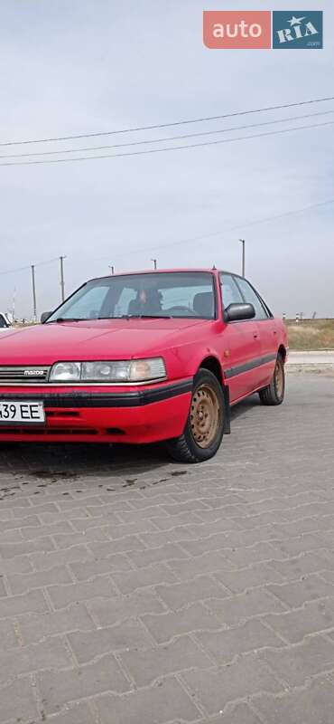 Седан Mazda 626 1990 в Херсоні