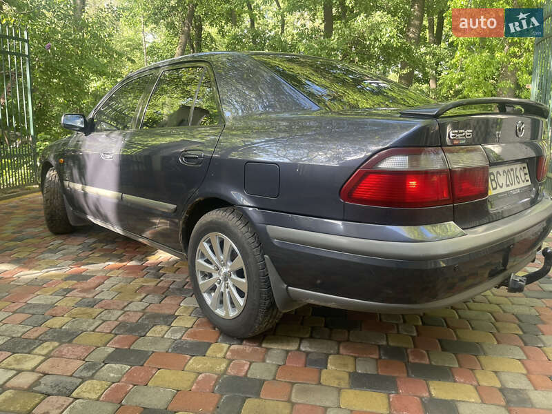 Седан Mazda 626 2000 в Львове