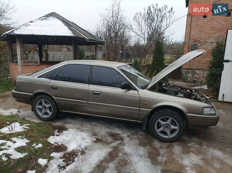 Хетчбек Mazda 626 1987 в Вінниці