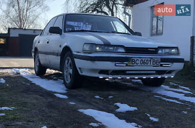 Седан Mazda 626 1989 в Львове