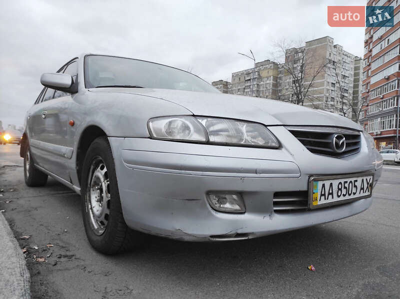 Хэтчбек Mazda 626 2000 в Киеве