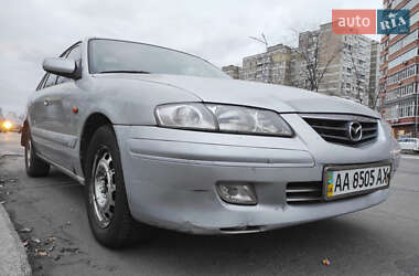Хэтчбек Mazda 626 2000 в 