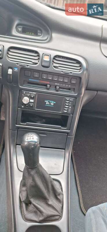 Хэтчбек Mazda 626 1997 в Буденце