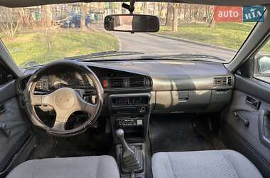 Седан Mazda 626 1992 в Одесі