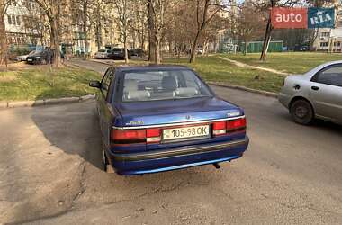 Седан Mazda 626 1992 в Одесі