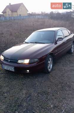 Хэтчбек Mazda 626 1992 в 
