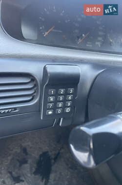 Седан Mazda 626 1994 в Харькове
