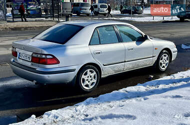 Седан Mazda 626 1998 в Киеве