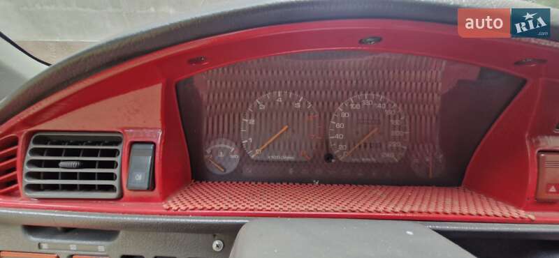 Седан Mazda 626 1989 в Одессе