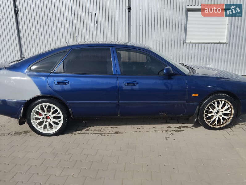 Хэтчбек Mazda 626 1995 в Косове