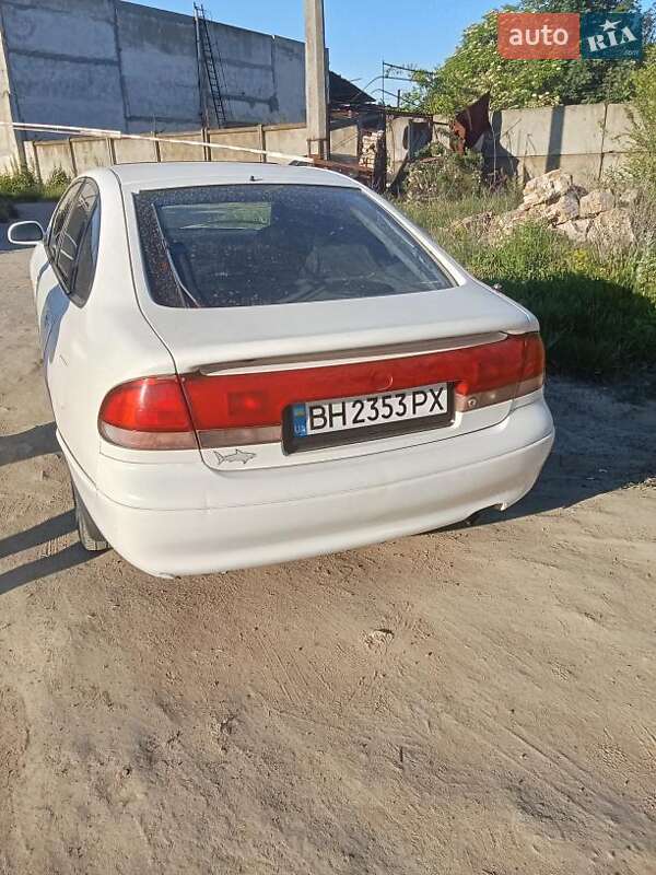 Хэтчбек Mazda 626 1993 в Ананьеве