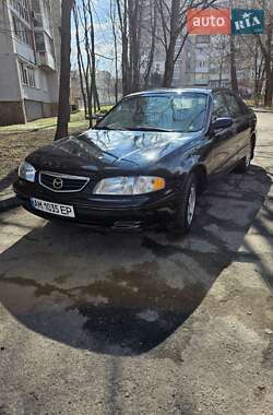 Седан Mazda 626 2000 в 