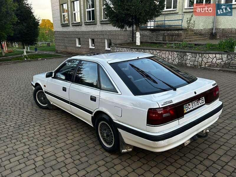 Седан Mazda 626 1991 в Самборі