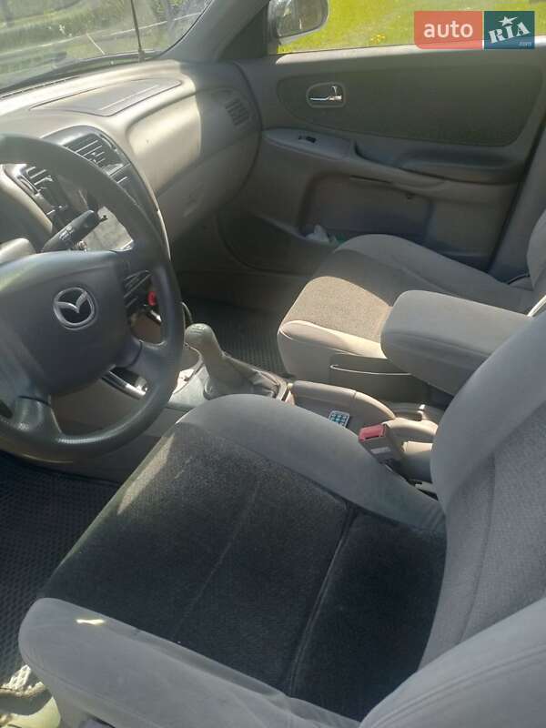 Седан Mazda 626 2000 в Луцьку