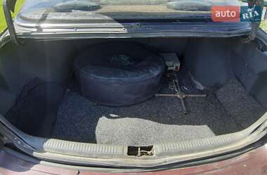 Седан Mazda 626 1993 в 