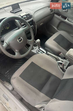 Седан Mazda 626 2001 в 