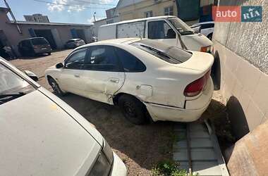 Седан Mazda 626 1993 в 