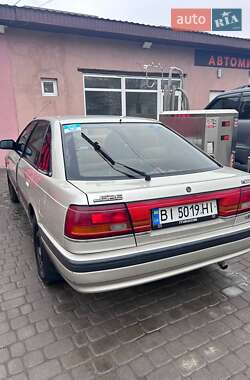 Хетчбек Mazda 626 1992 в 