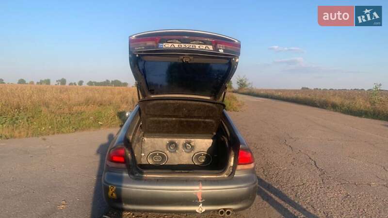 Хэтчбек Mazda 626 1993 в Черкассах