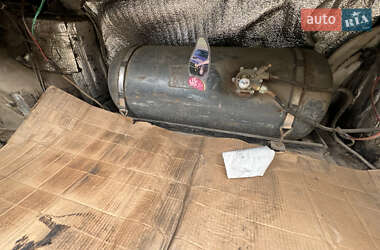 Купе Mazda 626 1989 в 