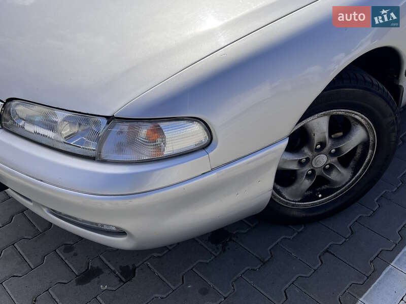 Седан Mazda 626 1996 в Києві