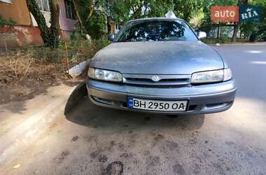 Хетчбек Mazda 626 1993 в 
