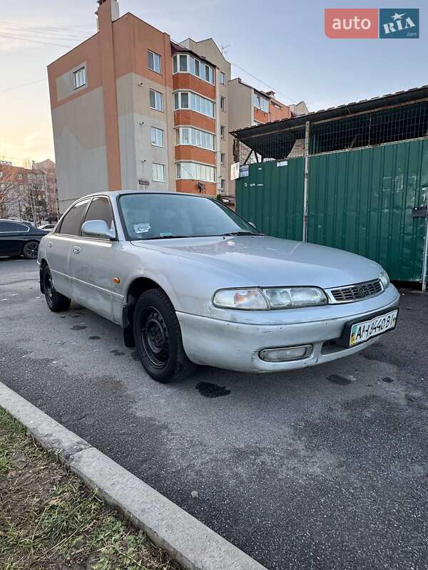 Седан Mazda 626 1997 в Виннице