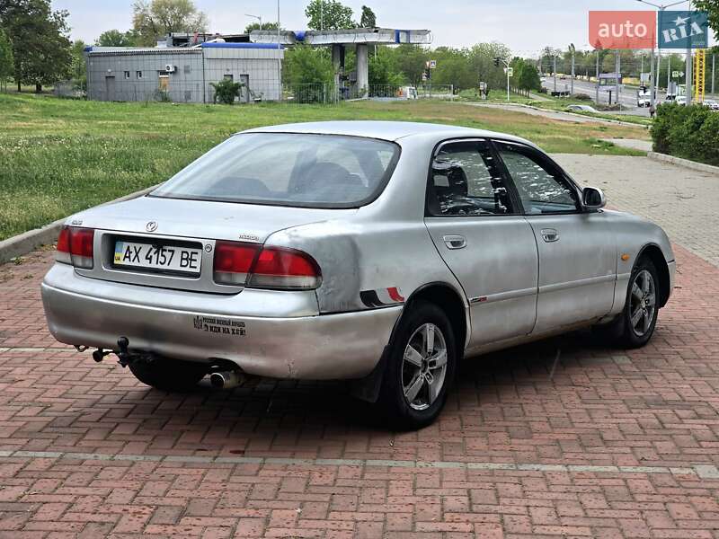 Седан Mazda 626 1993 в Харкові