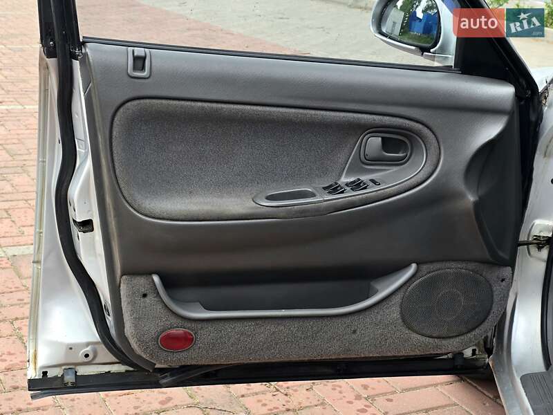 Седан Mazda 626 1993 в Харкові