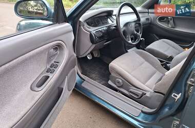 Седан Mazda 626 1994 в 
