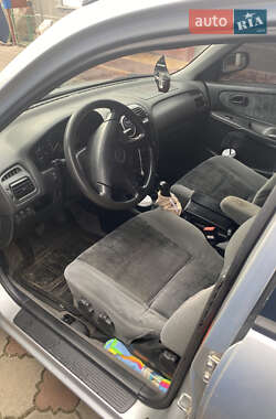 Седан Mazda 626 1999 в 