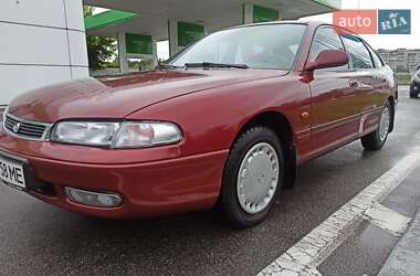 Хэтчбек Mazda 626 1997 в 