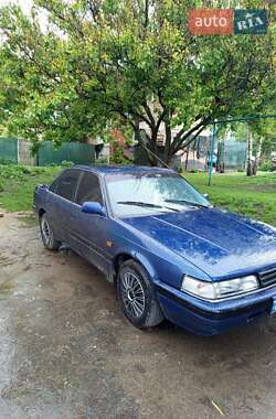 Седан Mazda 626 1989 в 