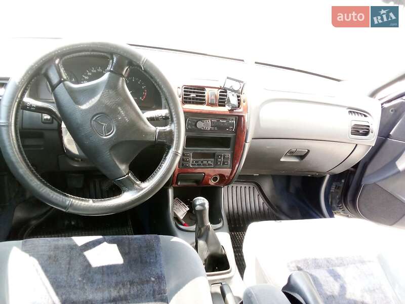 Універсал Mazda 626 1999 в Бориславі