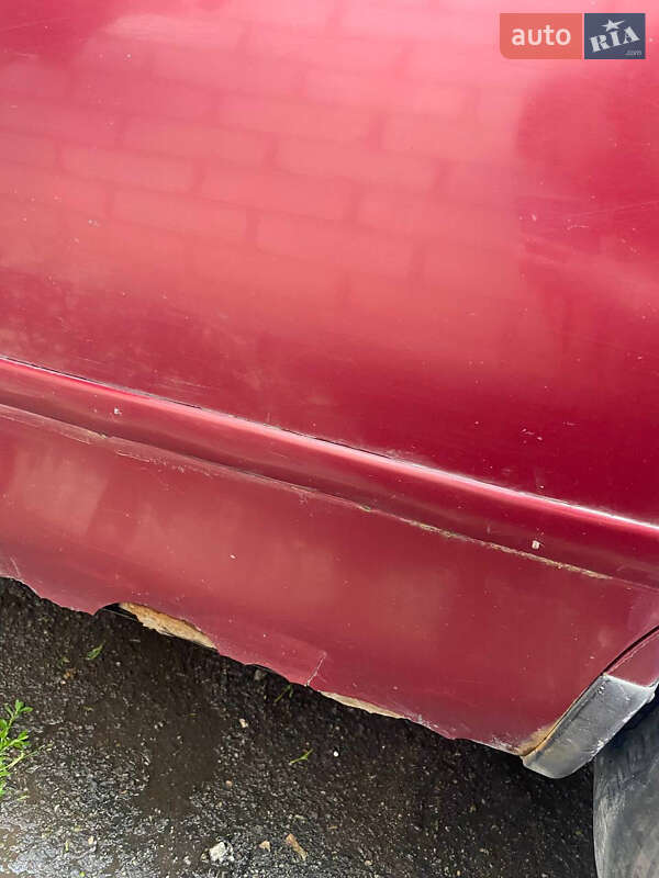Седан Mazda 626 1993 в Новомосковську