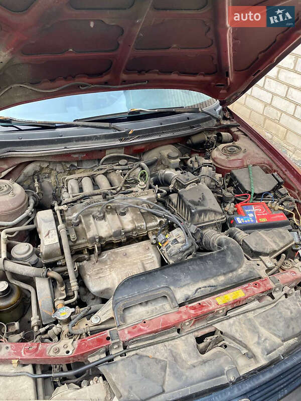 Седан Mazda 626 1993 в Новомосковську