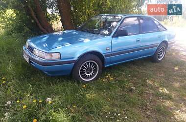 Хэтчбек Mazda 626 1989 в Ясногородке