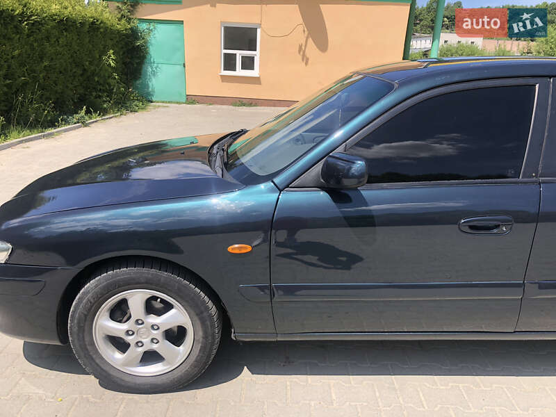 Седан Mazda 626 2002 в Турці
