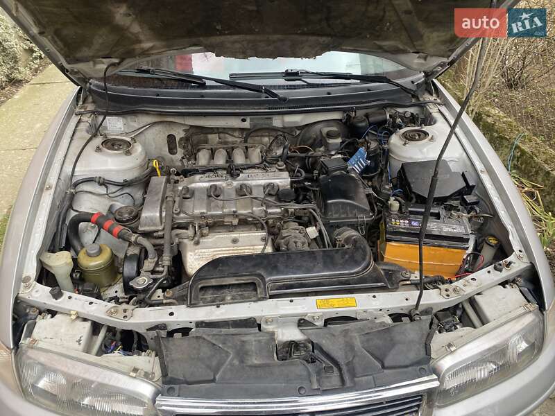 Седан Mazda 626 1995 в Львове