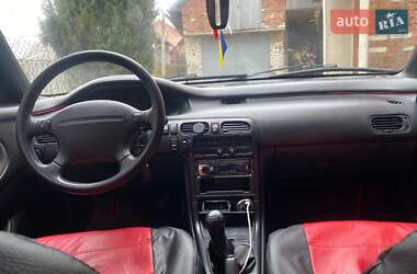 Седан Mazda 626 1995 в 