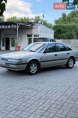 Хетчбек Mazda 626 1988 в Запоріжжі
